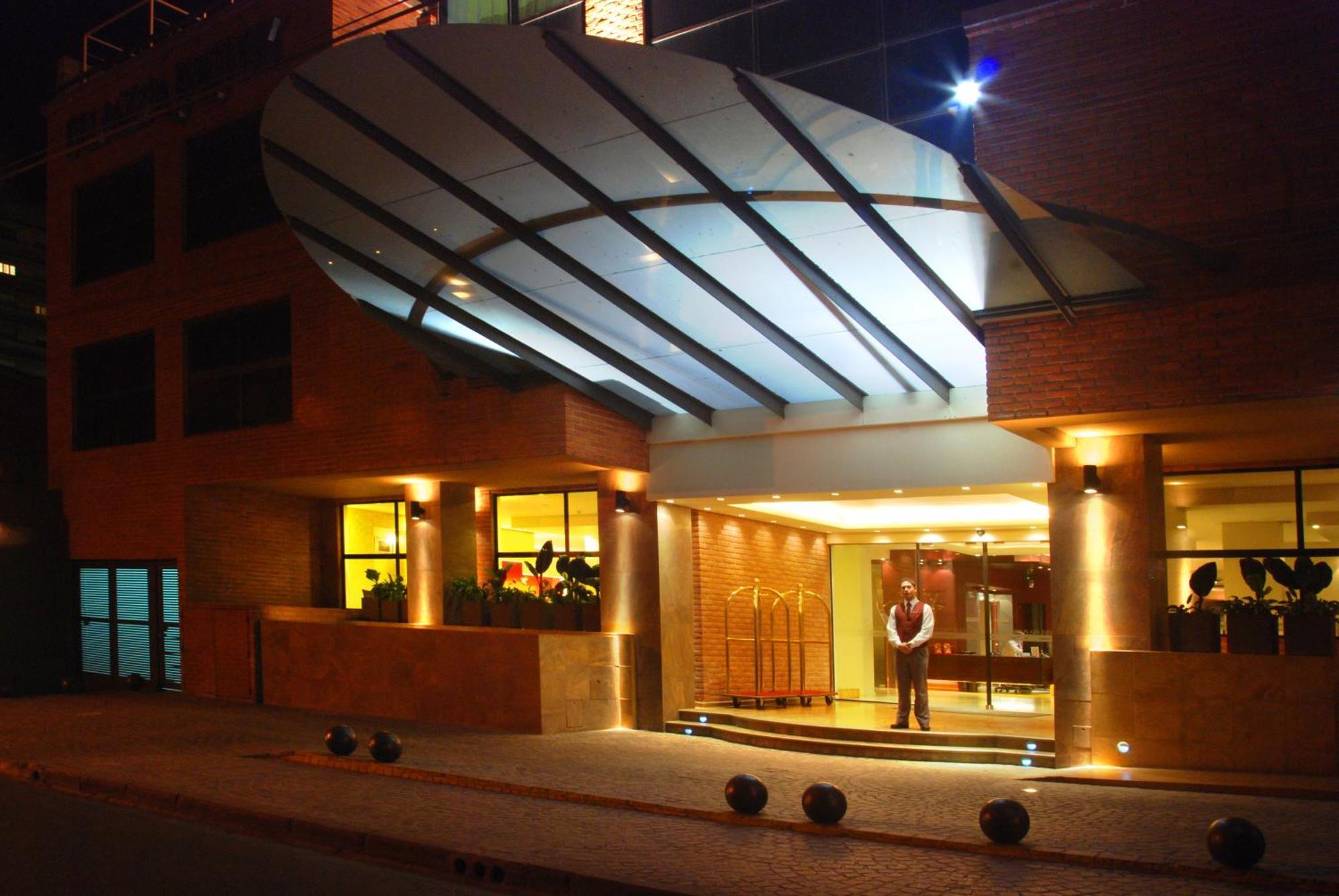 Howard Johnson Plaza Jujuy San Salvador de Jujuy Eksteriør bilde